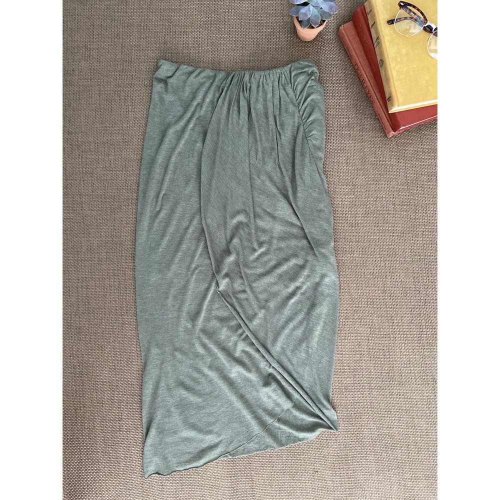 📚 Bella Luxx Asymmetrical Twist-wrap Skirt